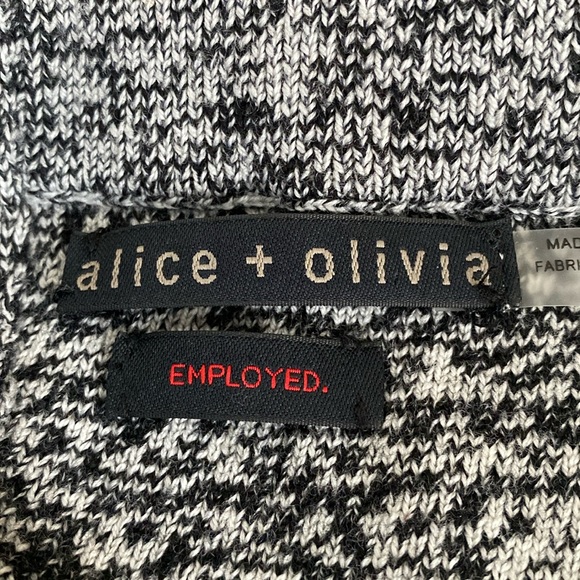 Alice + Olivia skirt from Employed collection Size XS - Picture 5 of 13